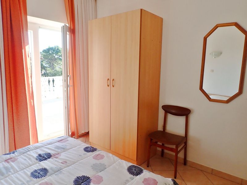 23945456-Ferienwohnung-6-Starigrad-Paklenica-800x600-2