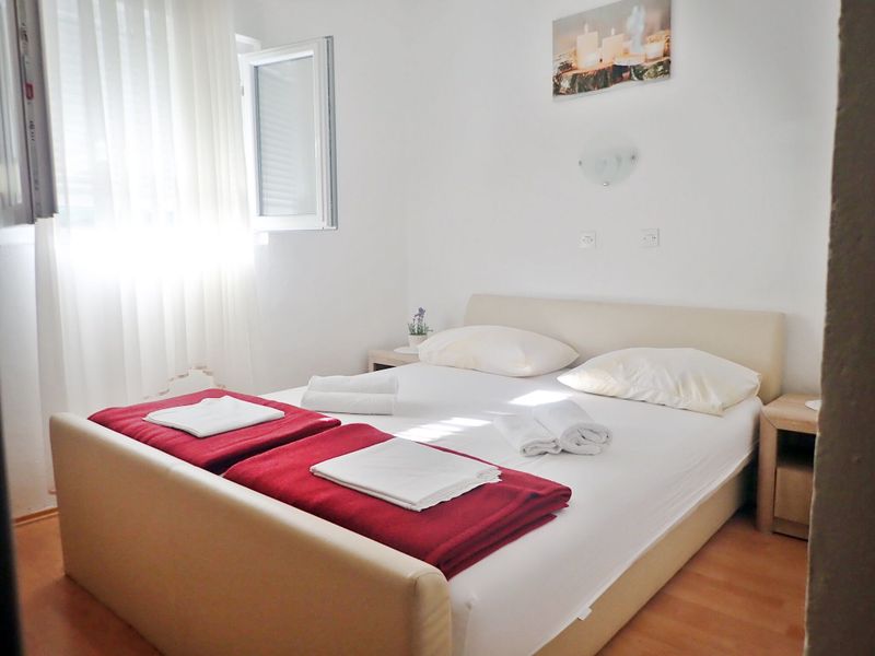 23945568-Ferienwohnung-6-Starigrad-Paklenica-800x600-1