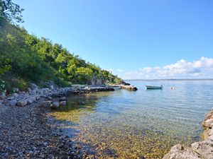 23941959-Ferienwohnung-5-Starigrad-Paklenica-300x225-1