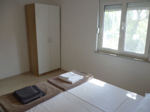 23944775-Ferienwohnung-3-Starigrad-Paklenica-300x225-3