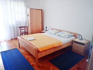 Ferienwohnung für 5 Personen (55 m&sup2;) in Starigrad-Paklenica