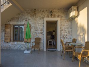 23945103-Ferienwohnung-4-Starigrad-Paklenica-300x225-2