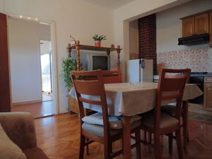 Ferienwohnung für 5 Personen (80 m²) in Starigrad-Paklenica