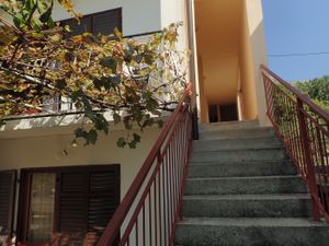 23945981-Ferienwohnung-5-Starigrad-Paklenica-300x225-2