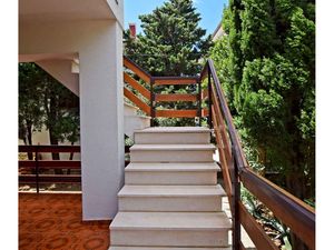 23781712-Ferienwohnung-5-Starigrad-Paklenica-300x225-5