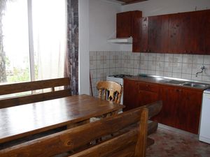 18323074-Ferienwohnung-3-Starigrad-Paklenica-300x225-4