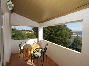 Ferienwohnung für 4 Personen (40 m&sup2;) in Starigrad-Paklenica