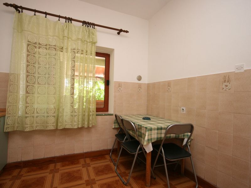 18956684-Ferienwohnung-8-Starigrad-Paklenica-800x600-1