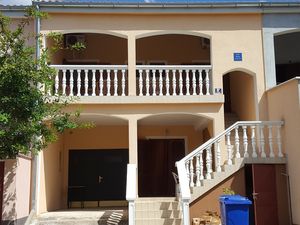 Ferienwohnung für 4 Personen (24 m²) in Starigrad-Paklenica