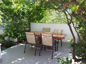 Ferienwohnung für 4 Personen (47 m²) in Starigrad-Paklenica