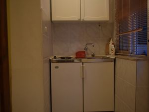 22146513-Ferienwohnung-3-Starigrad-Paklenica-300x225-1