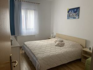 22330639-Ferienwohnung-4-Starigrad-Paklenica-300x225-5