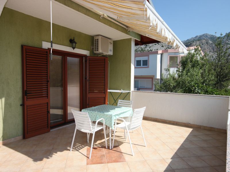 23929440-Ferienwohnung-3-Starigrad-Paklenica-800x600-0