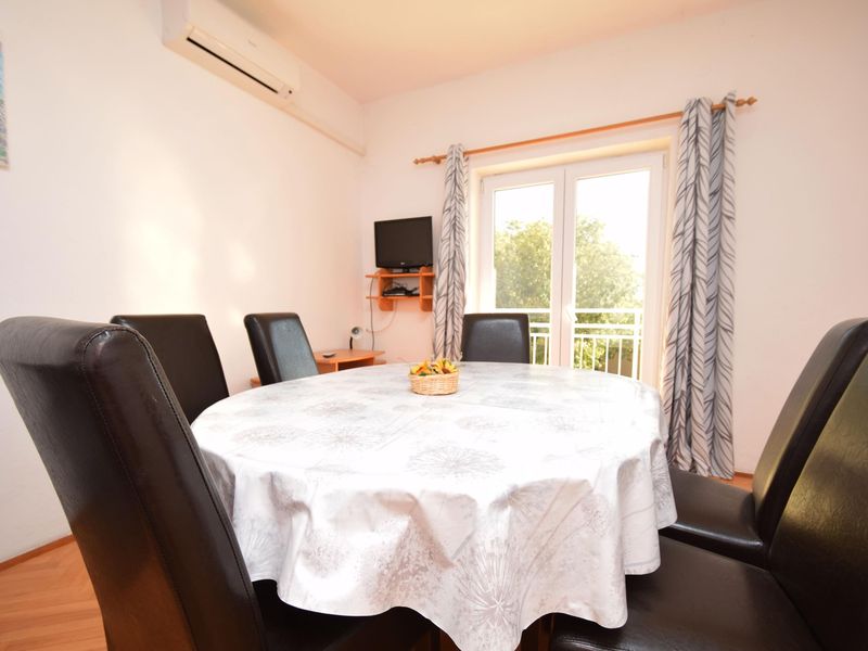 23929455-Ferienwohnung-6-Starigrad-Paklenica-800x600-1