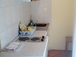 23929451-Ferienwohnung-3-Starigrad-Paklenica-300x225-2