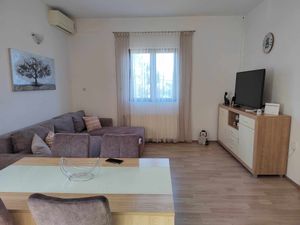 23932933-Ferienwohnung-6-Starigrad-Paklenica-300x225-3