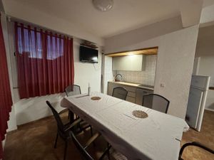 23929394-Ferienwohnung-13-Starigrad-Paklenica-300x225-1