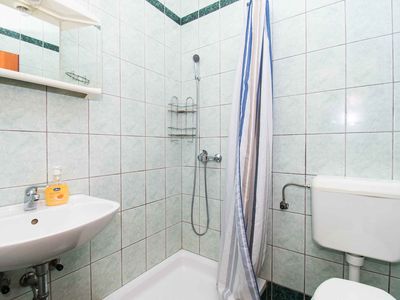 Ferienwohnung für 3 Personen (25 m²) in Starigrad-Paklenica 4/10