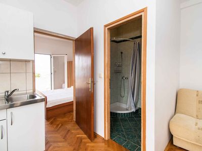 Ferienwohnung für 3 Personen (25 m²) in Starigrad-Paklenica 6/10