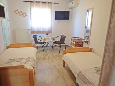 Ferienwohnung für 3 Personen (30 m²) in Starigrad-Paklenica 7/10