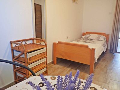 Ferienwohnung für 3 Personen (30 m²) in Starigrad-Paklenica 8/10