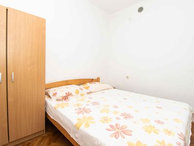 Ferienwohnung für 3 Personen (30 m²) in Starigrad-Paklenica 6/10