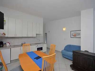 Ferienwohnung für 3 Personen (50 m²) in Starigrad-Paklenica 7/10