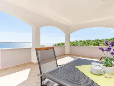 Ferienwohnung für 4 Personen (45 m²) in Starigrad-Paklenica 4/10