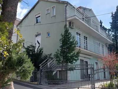 ExteriorSummer