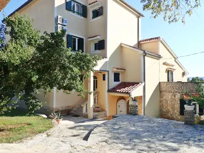 Ferienwohnung für 6 Personen (95 m²) in Starigrad-Paklenica 6/10