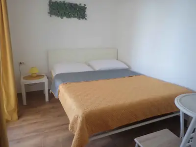 Ferienwohnung für 4 Personen (20 m²) in Starigrad-Paklenica 3/10