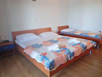 Ferienwohnung für 4 Personen (20 m²) in Starigrad-Paklenica 6/10