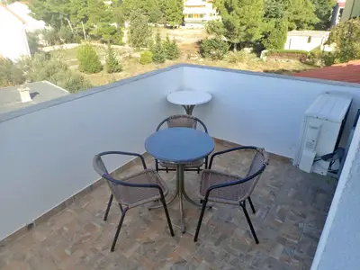 Ferienwohnung für 4 Personen (20 m²) in Starigrad-Paklenica 10/10