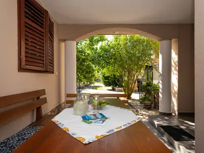 Ferienwohnung für 3 Personen (30 m²) in Starigrad-Paklenica 4/10