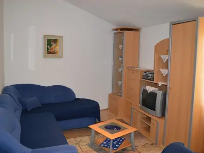 Ferienwohnung für 4 Personen (60 m²) in Starigrad-Paklenica 2/10
