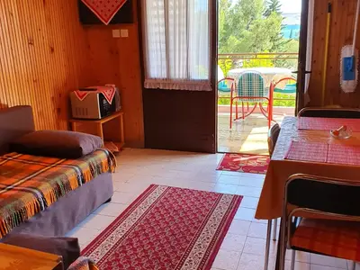Ferienwohnung für 2 Personen (37 m²) in Starigrad-Paklenica 2/10