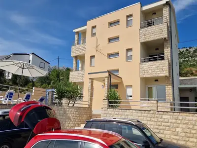ExteriorSummer