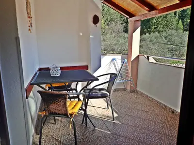 Ferienwohnung für 4 Personen (25 m²) in Starigrad-Paklenica 1/10