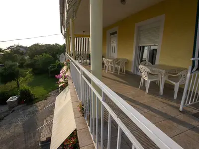 Ferienwohnung für 3 Personen (35 m²) in Starigrad-Paklenica 6/10