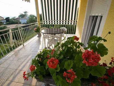 Ferienwohnung für 6 Personen (55 m²) in Starigrad-Paklenica 8/10