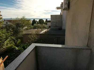 Ferienwohnung für 3 Personen (24 m²) in Starigrad-Paklenica 6/10