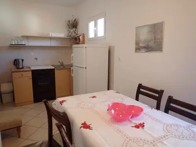 Ferienwohnung für 4 Personen (26 m²) in Starigrad-Paklenica 7/10