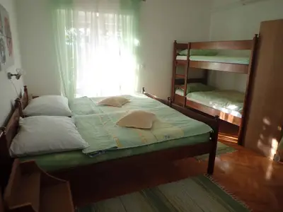 Ferienwohnung für 4 Personen (20 m²) in Starigrad-Paklenica 8/10