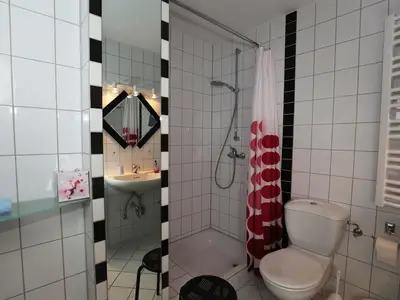 Dusche / WC Dusche / WC