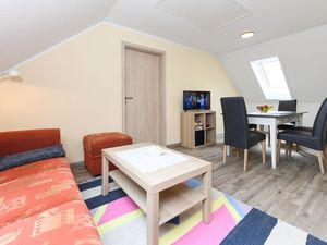 23481839-Ferienwohnung-5-Stedesdorf-300x225-2