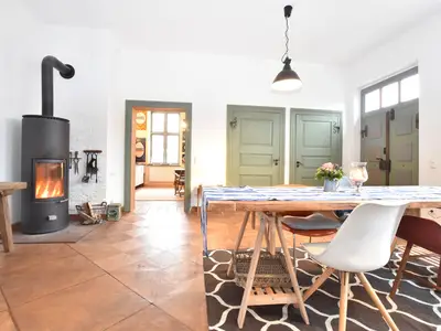 DiningRoom