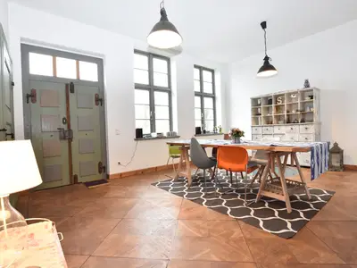 DiningRoom
