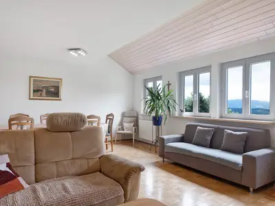 Photo, INSIDE, OUTSIDE