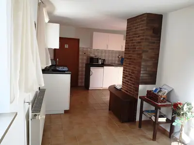 Photo, INSIDE, OUTSIDE