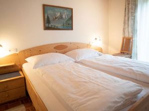 18591366-Ferienwohnung-5-Steinbach Am Attersee-300x225-1